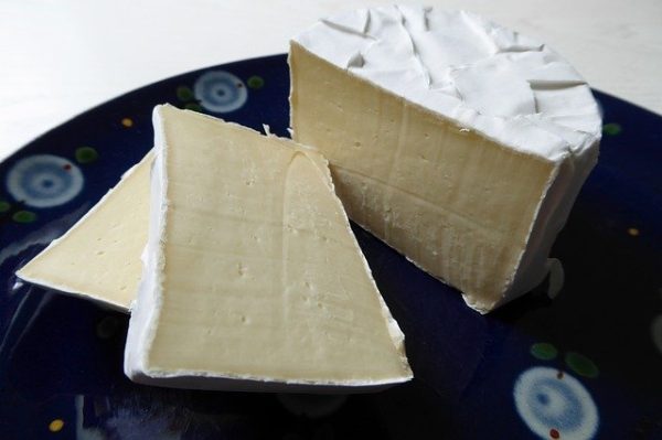 ①白カビタイプのチーズ